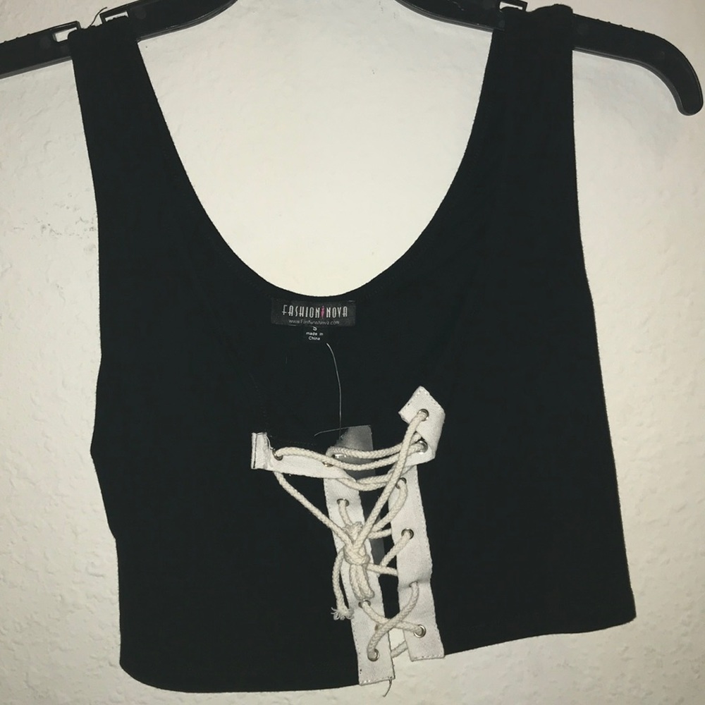 Black and white crop top